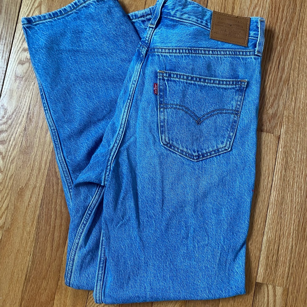 Levi’s Premium Jeans (NEVER WORN)
